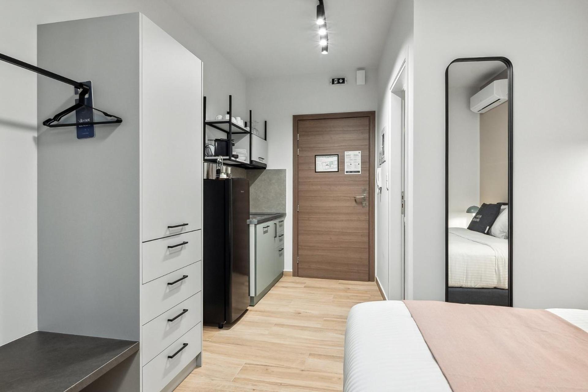 Limehome Athens Solonos City Center Eksteriør bilde