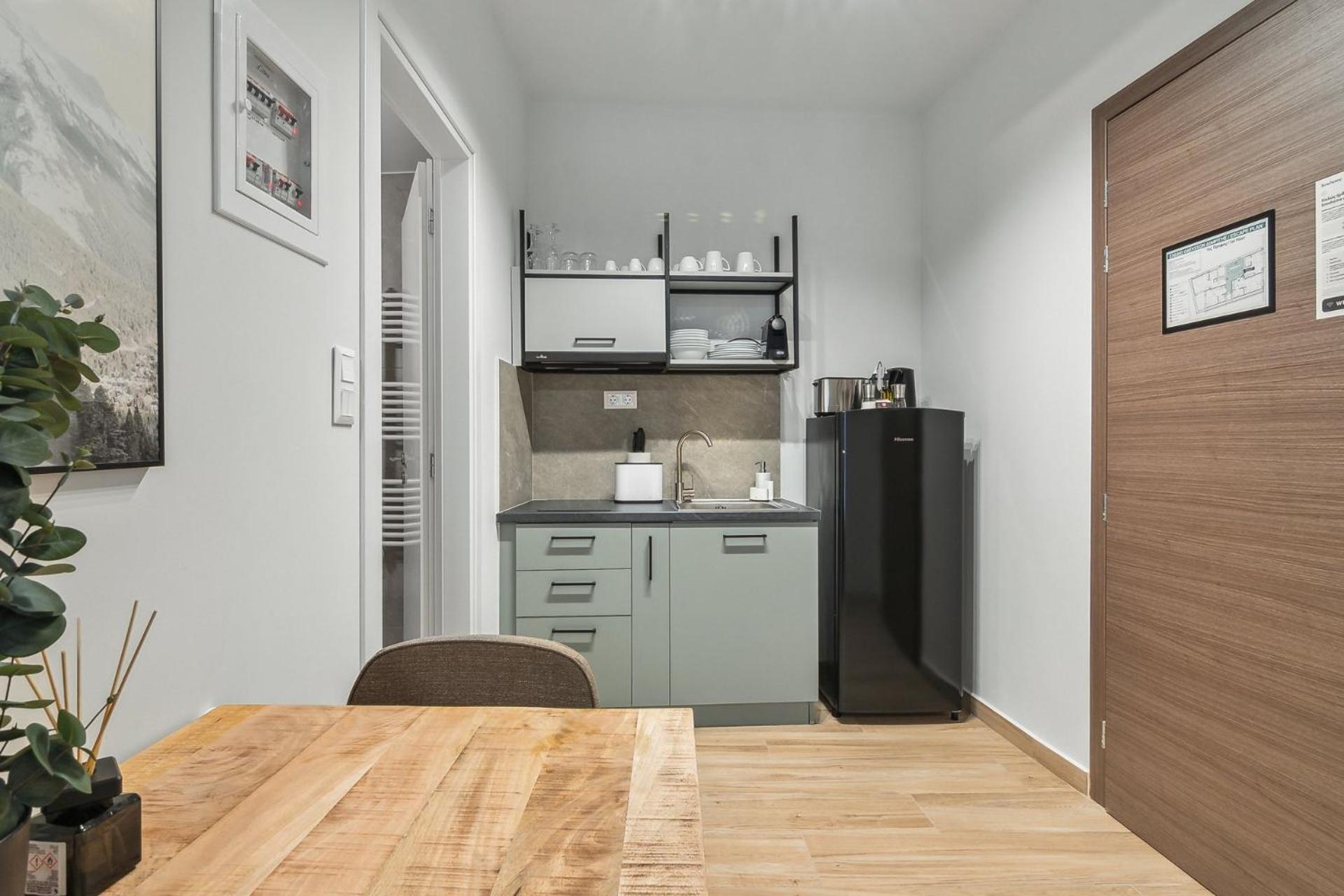 Limehome Athens Solonos City Center Eksteriør bilde