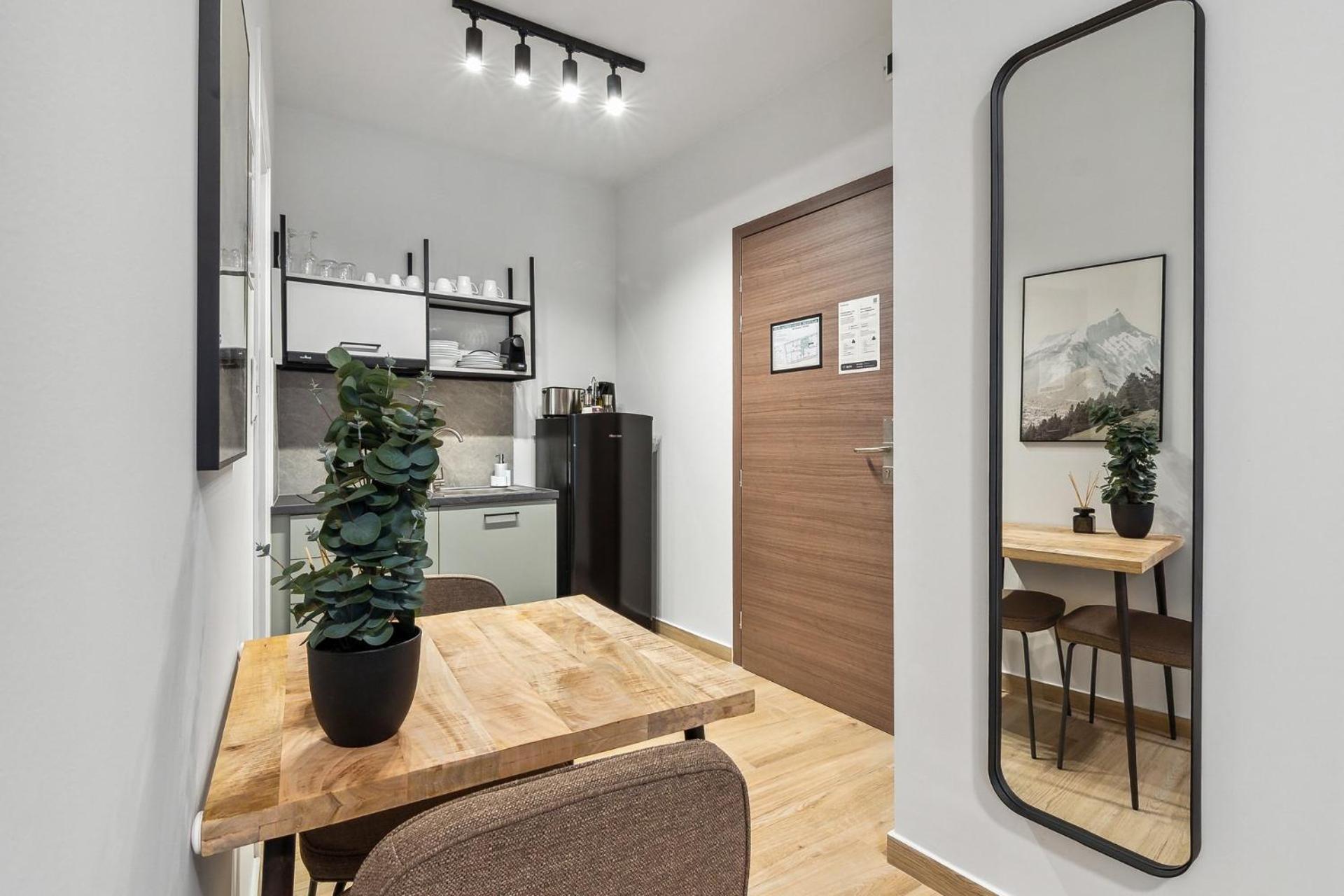 Limehome Athens Solonos City Center Rom bilde